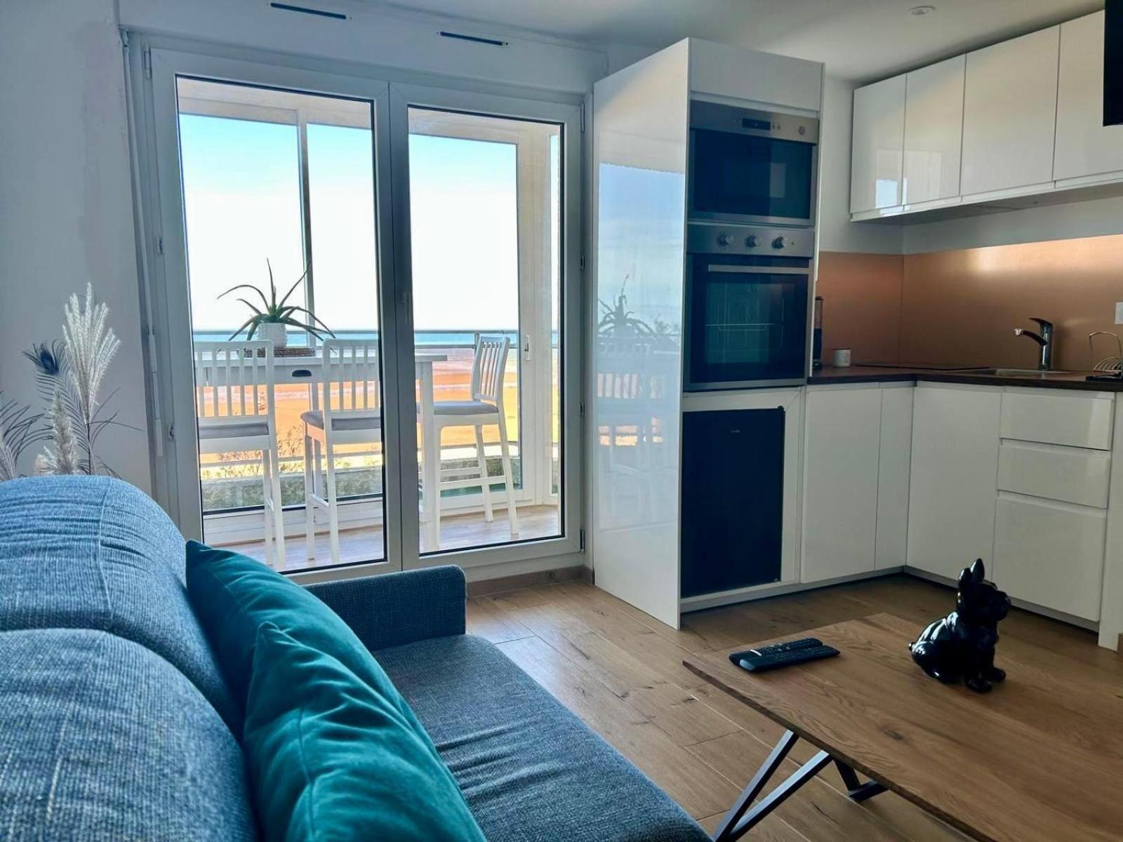 Mettons Les Voiles - Appt Vue Mer Avec Loggia Bernières-sur-Mer Eksteriør billede